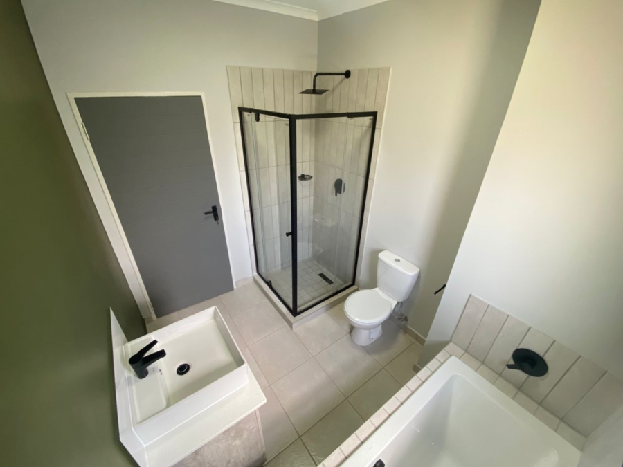 3 Bedroom Property for Sale in Waterval East North West